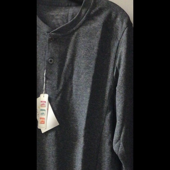 🌟Performance Waffle Knit Henley - Picture 3 of 9